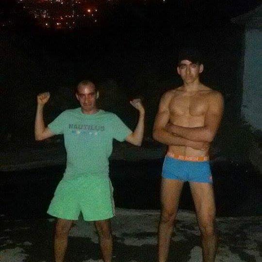 tzVSGev.jpg