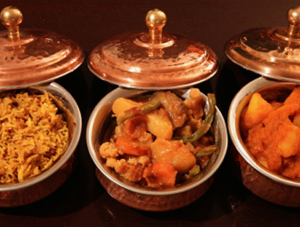 Bowls-curry-and-rice_C.jpg