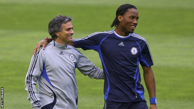 _66719657_drogba_mourinho_getty.jpg