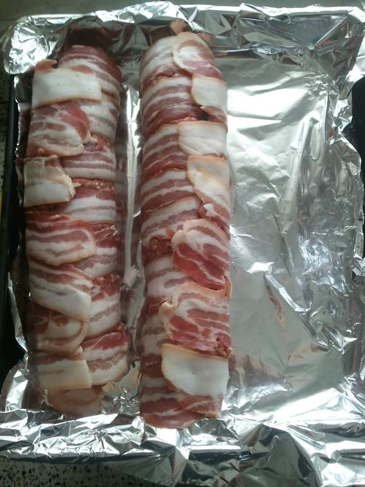 25772