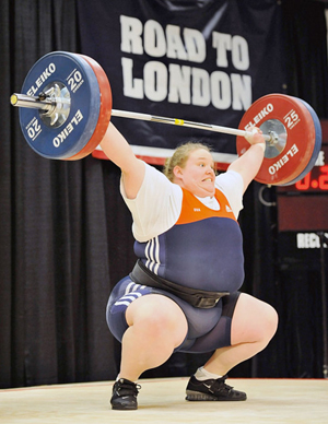 holly-mangold.jpg